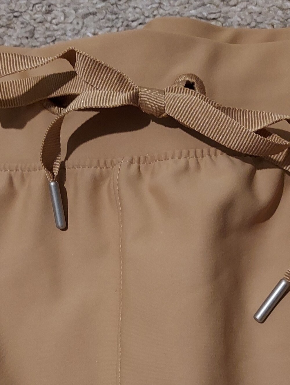 Old Navy Active Powersoft High Rise Bike Shorts Tan Khaki Size L Gym Comfort - Picture 5 of 11